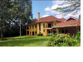 5 bedroom on 1 acre